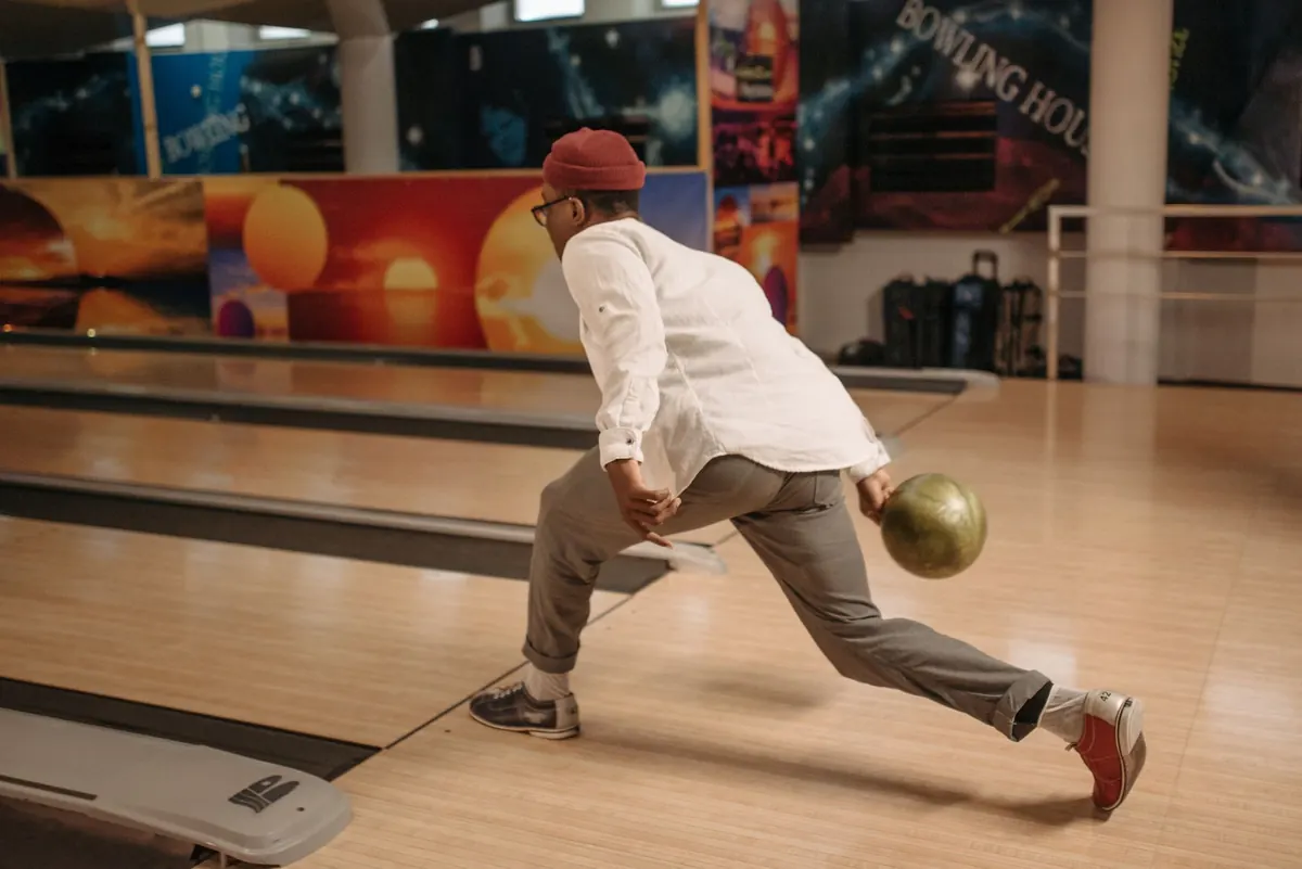 10 Common Bowling Mistakes Beginners Make (and How to Fix Them)